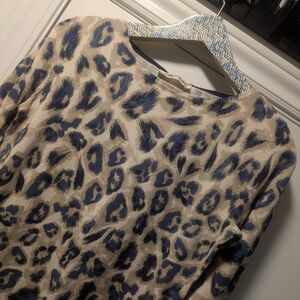 Betty Barclays top blouse size 6 color blue/beige